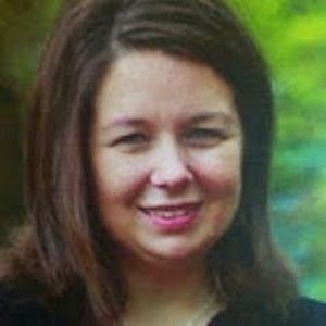 Meet your Posher, Dee dee